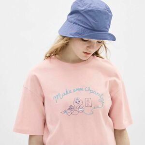 Mおぱんちゅ　うさぎGUジーユー 限定コラボ半袖TシャツPINK女性用グラフィック