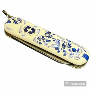 VICTORINOX ビクトリノックス マルチツール クラシックSD