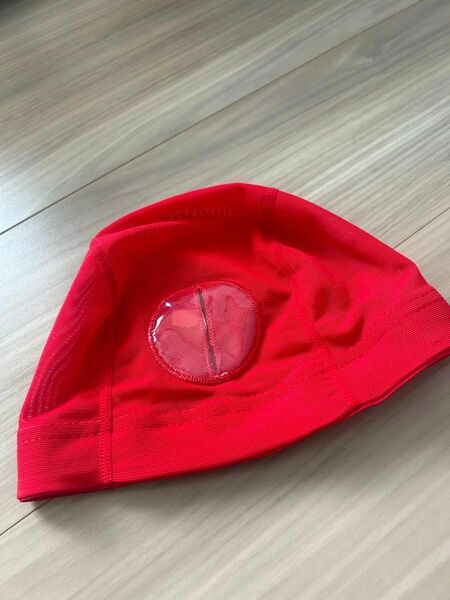 美品！赤色水泳帽！Mプールキャップ♪水着！水泳キャップ！スイミング帽子 キッズ