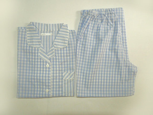 未使用　パジャマ（長袖＆ロングパンツ）L　ブルー×白チェック柄　刺繍ネコ