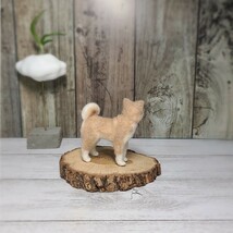 立ち姿秋田犬 ②赤 一体のみ 豆わんこ 羊毛フェルト ハンドメイド ドールハウス ミニチュア ブライス ペット_画像6