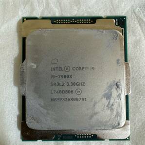 Intel CPU Core i9-7900X 3.30GHZ送料無料 匿名配送