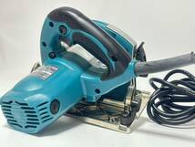 makita マキタ 電気マルノコ 165mm 5637BASP マルノコ 丸のこ 丸鋸 切断 木工加工 電動工具 説明書 ケース付属_画像5