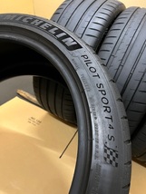 中古タイヤ４本セットMICHELIN PILOT SPORT 4 S 245/40/20 2022年製 中古タイヤ４本セット　MICHELIN PILOT SPORT 4 S 245/40/20 2022年製_画像8