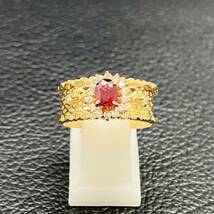 新品仕上済み 鑑別カード付 天然 ルビー 0.35ct ダイヤ 0.18ct デザイン リング K18 7.5号 5.3g 金 イエロー ゴールド 指輪_画像2