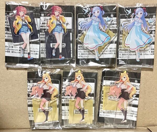 ワールドダイスター アクリルフィギュア 王雪 カトリナ・グリーベル 新妻八恵 アクスタ アクリルスタンド