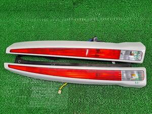 Daihatsu　Move custom ムーブ　L175S L185S Tail lampランプ leftrightset Tail lampLight right left　Tail lampレンズ　RH/LH　W24/Pearl