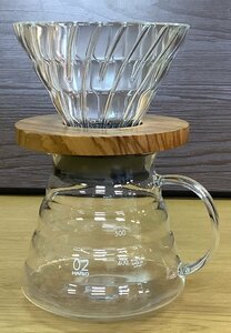 HARIO　ハリオ　V60 耐熱ガラス 透過 コーヒードリッパー オリーブウッド コーヒードリップ1～４杯用　グラスサーバー　中古　札幌発