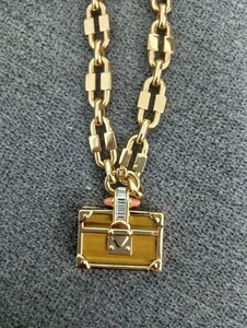  прекрасный товар LOUIS VUITTON Louis Vuitton LV колье M62814ptito maru сумка узор Gold аксессуары женский мужской 1 иен ~