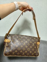 LOUIS VUITTON ルイヴィトン ショルダーバッグ ワンショルダー 肩掛け モノグラム LV カバン Bag ハドソンPM M40027 レディース 1円〜_画像2