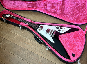 名器 Greco FV-600 Black (Gibson Flying V 76' type) 1981年 Super Real期/ U-1000 P.U搭載 マホガニーネック＆ボディ/純正ハードケース付