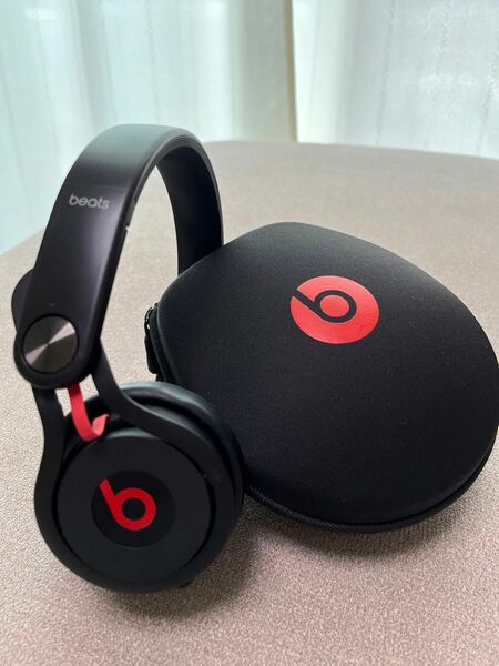 beats ヘッドホン