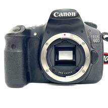 【5440】シャッター〇！Canon キャノン EOS60D デジタル一眼レフカメラ ボディ 本体 バッテリー×2個付き 説明書付き 写真 ブランド_画像2