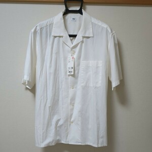 未使用タグ付き　UNIQLO　ユニクロ　オープンカラーシャツ　半袖　メンズＬ　白　オフホワイト　開衿シャツ 331-455969