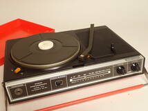 B-743 レトロ Columbia コロムビア SOLID STATE AMラジオ付ポータブル レコードプレーヤー MODEL 248 RED_画像5