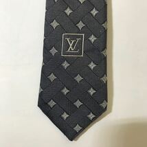 LOUIS VUITTON ルイ ヴィトン ネクタイ ハイブランドネクタイ 100% SILK MADE IN ITALY ハイブランド シルク 100% LOUIS VUITTON PARIS_画像4