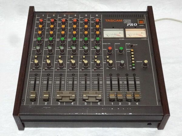 ◆TASCAM M-106 ★アナログミキサー MIXER