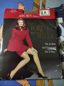 brooke shields forever sheer pantyhose L