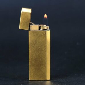 【美品】Cartier カルティエ 五角形 高級ガスライター 喫煙具 ブランド小物 着火確認済み【QN54】の画像1