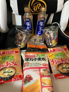 調味料・食品セット　まとめ売り　USJ　ジュラシックヌードル　焚黒糖　液体塩こうじ　薄力小麦粉　だし入りみそ