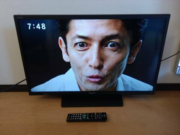 ナ【送料無料】液晶テレビ　シャープ　32型　2014年製