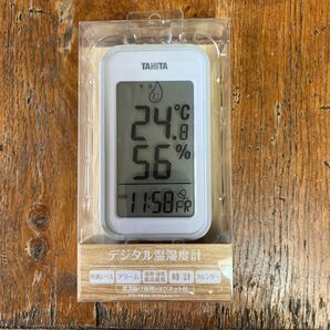 タニタ デジタル温湿度計 （グレー） TT-559 （-5～50℃） 壁掛け 置き式 TANITA