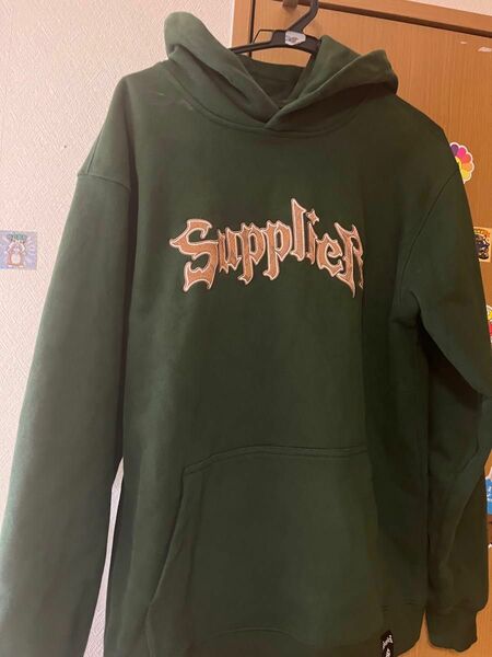 supplier パーカー