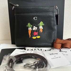 【新品未使用】コーチ ミッキー CH497 ディズニー ショルダーバッグ ブラック 黒 COACH 斜めがけ メンズ レディース