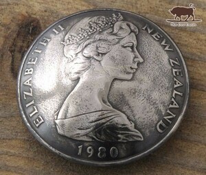 ◎コンチョ ネジ式　ニュージーランド　50セント　エリザベス　31mm　コイン