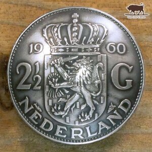 ◎コンチョ ネジ式　オランダ　2・1/2ギルダー　銀貨　ライオン　燻し　32.5mm　コイン　ボタン　パーツ