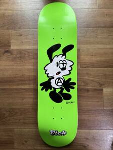 【送料無料】新品同様 / verdy Vick スケートボードデッキ 8.25inch / GDC human made girls don't cry skateboard deck