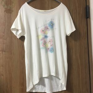 シューラルー　優しい絵柄ロングTシャツ