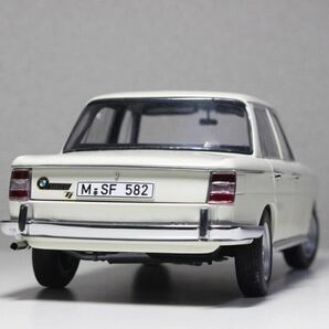 1/18 AUTOart BMW 1800 TI/SA White 70623 オートアート ホワイト Aa 本体のみの画像5