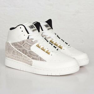 NIKE AIR PYTHON　27.5cm 