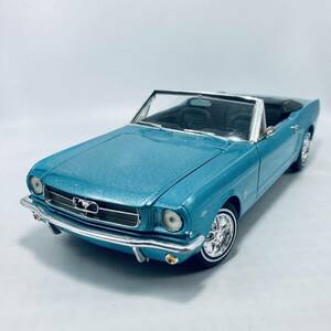  распроданный товар Vintage предмет Revell Revell 1/18 FORD MUSTANG CONVERTIBLE 1965 Light Blue Metallic Mustang с откидным верхом 