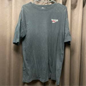 Reebok 90s Tシャツ 黒 ベクター 胸ロゴ M シンプル 無地 ヴィンテージ vintage リーボック メンズ レディース