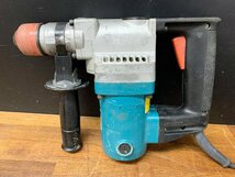 ★中古★マキタ makita 20mmハンマドリル HR2011 AC100V 50/60Hz 600W 締付け/穴あけ 鉄工/コンクリート 電動工具 ハンマードリル)倉b_画像2