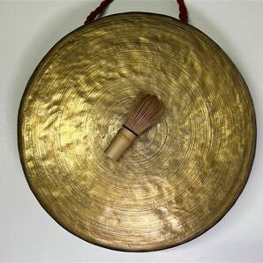 107 時代物 仏教美術 古銅 銅鑼 ① 直径37cm 重量3.5kg 銅製 仏具 鳴物 寺院 密教 法具 金属工芸の画像3