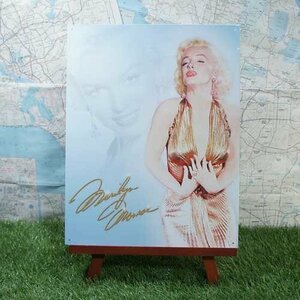 新品★インテリア雑貨★【ブリキ看板】Marilyn Monroe／マリリン・モンロー　Gold Dress