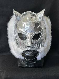  Tiger Mask silver . Special Edition 