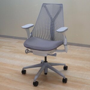 ★名品 ハーマンミラー HermanMiller セイルチェア グレー ホワイト 可動肘 事務椅子 オフィスチェア前傾チルド EG12741 中古オフィス家具