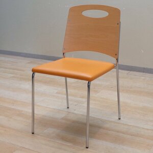 PLUS プラス DC-920N ミーティングチェア 木製 ブナ オレンジ スタッキングチェア 会議椅子 おしゃれ 肘無 KK12707 中古オフィス家具
