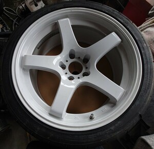 ホイール VALINO ヴァリノ GV330 9.5J タイヤ Zeknova SUPER SPORT RS 255/35ZR18 90W 2セット