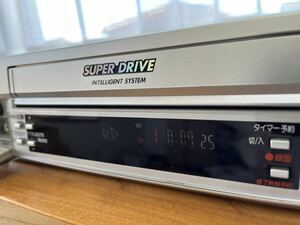 【通電保証】Panasonic S-VHSビデオデッキ NV-SV100-S【ジャンク】