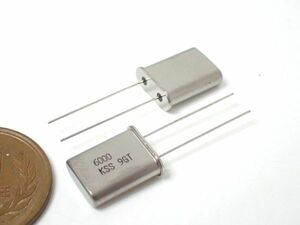 [008A] KYOCERA crystal oscillator HC-49/U 6.000MHZ