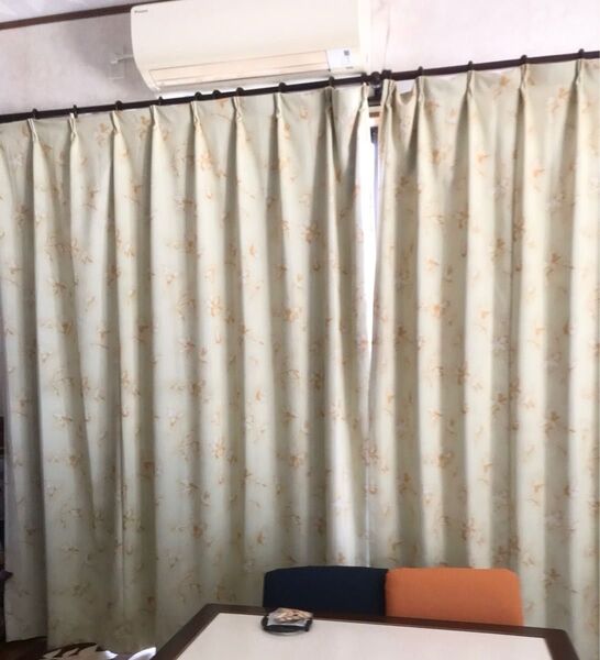 カーテン 遮光1級