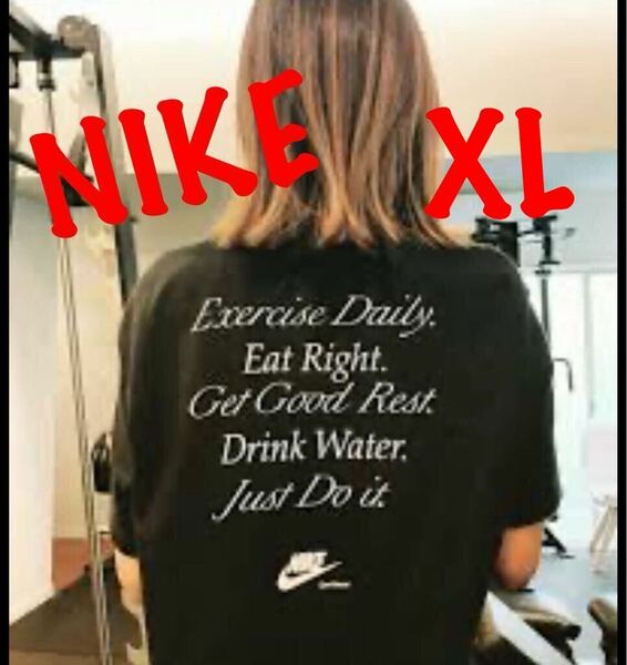 XL 新品 NIKE ナイキ ウィメンズ Tシャツ 半袖 ボーイフレンド ショートスリーブ NEUSELF プリント ロゴ 黒 ブラック