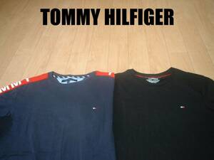 即戦力2着セットTOMMY HILFIGERビッグロゴ&ワンポイントTシャツMネイビー&ブラック正規トミーヒルフィガー紺&黒クルーネックカットソーFLAG