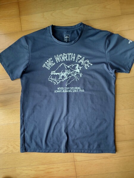 THE NORTH FACE Tシャツ 半袖　Mサイズ　ノースフェイス