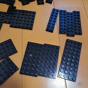 LEGO 正規品 黒 プレート パーツ まとめ売り 2×2 2×3 2×4 2×6 2×8 4×4 4×6 4×8 4×10 レゴ 大量の画像6